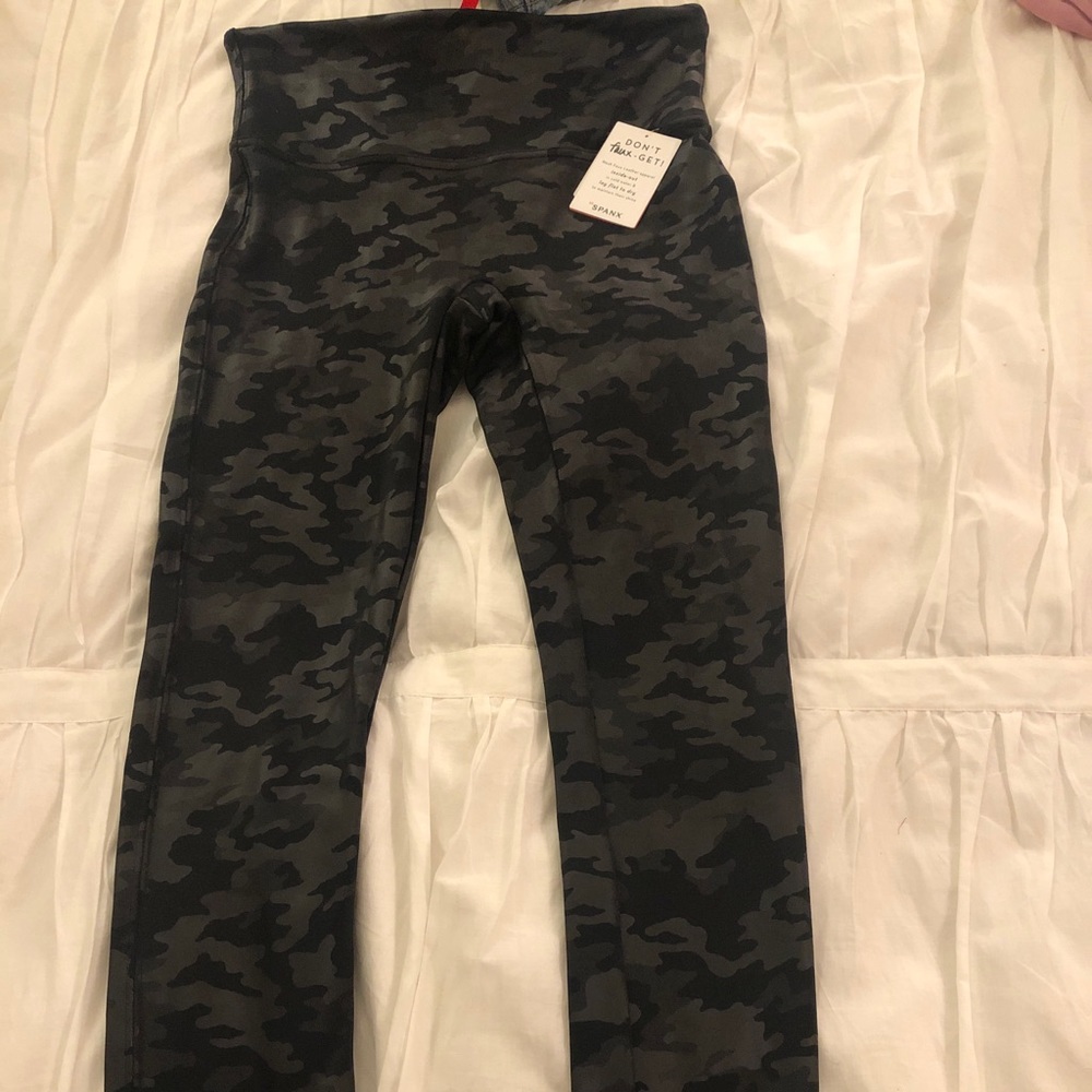 spanx black camo leggings